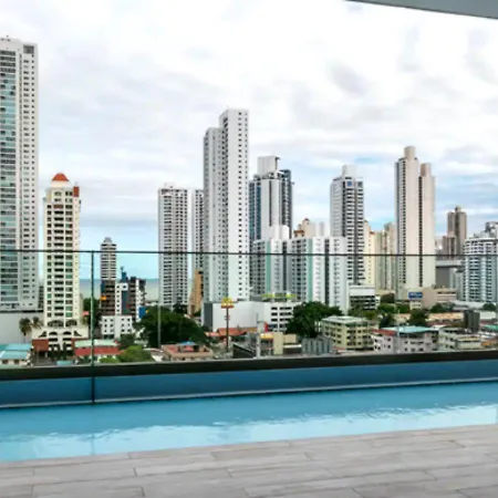 Apartamento Vacacional Con Piscina En Panama